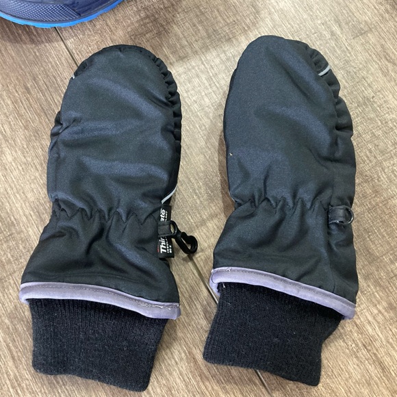 Little boy winter/boot lot - Picture 5 of 16